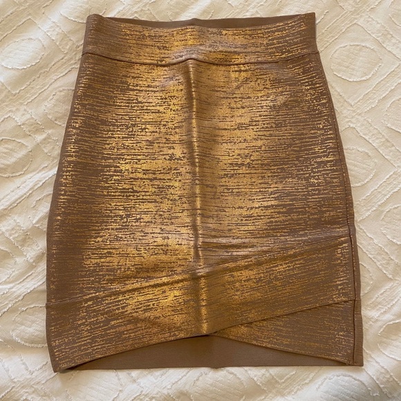 BCBGMaxAzria Dresses & Skirts - BCBGMaxazria Sylvia Bandage Skirt Sz S